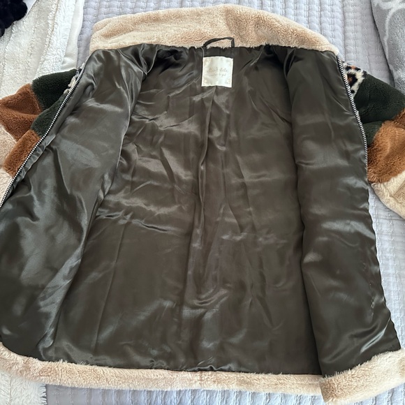 Altard State Leopard Colorblock Sherpa Jacket | Size Small | Cozy Zip-Up - Picture 4 of 4